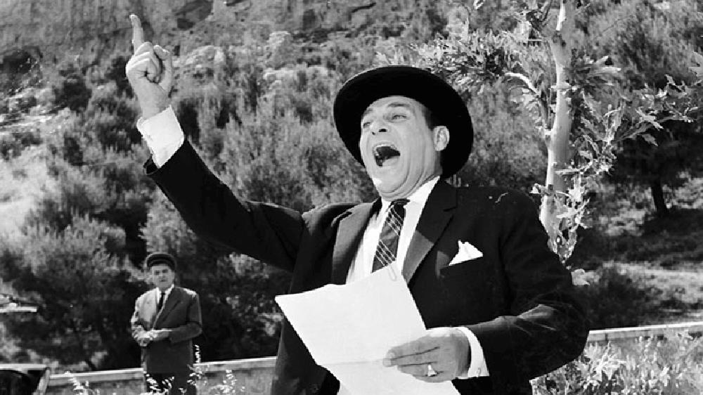 Λάμπρος Κωνσταντάρας