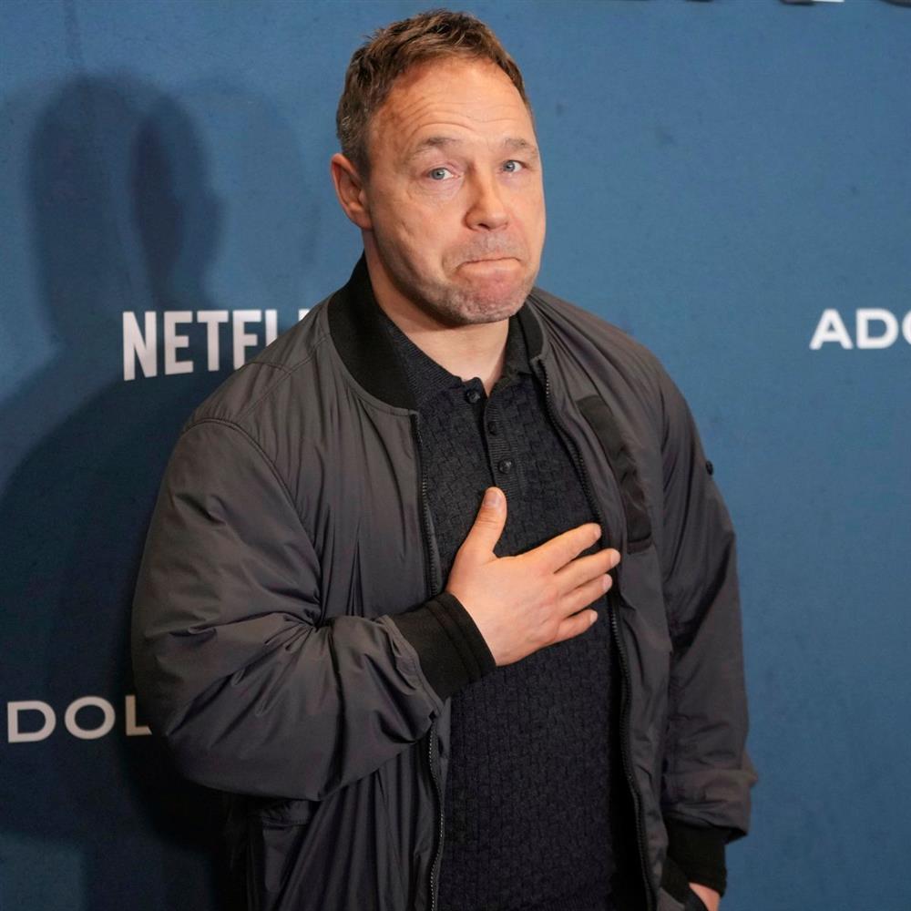 Adolescence: Ο Στίβεν Γκράχαμ αποκάλυψε πώς εμπνεύστηκε την ιστορία της σειράς που έχει γίνει viral
