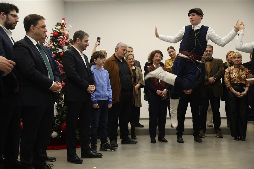 Νίκος Ανδρουλάκης - Κάλαντα Νίκος Ανδρουλάκης - Κάλαντα