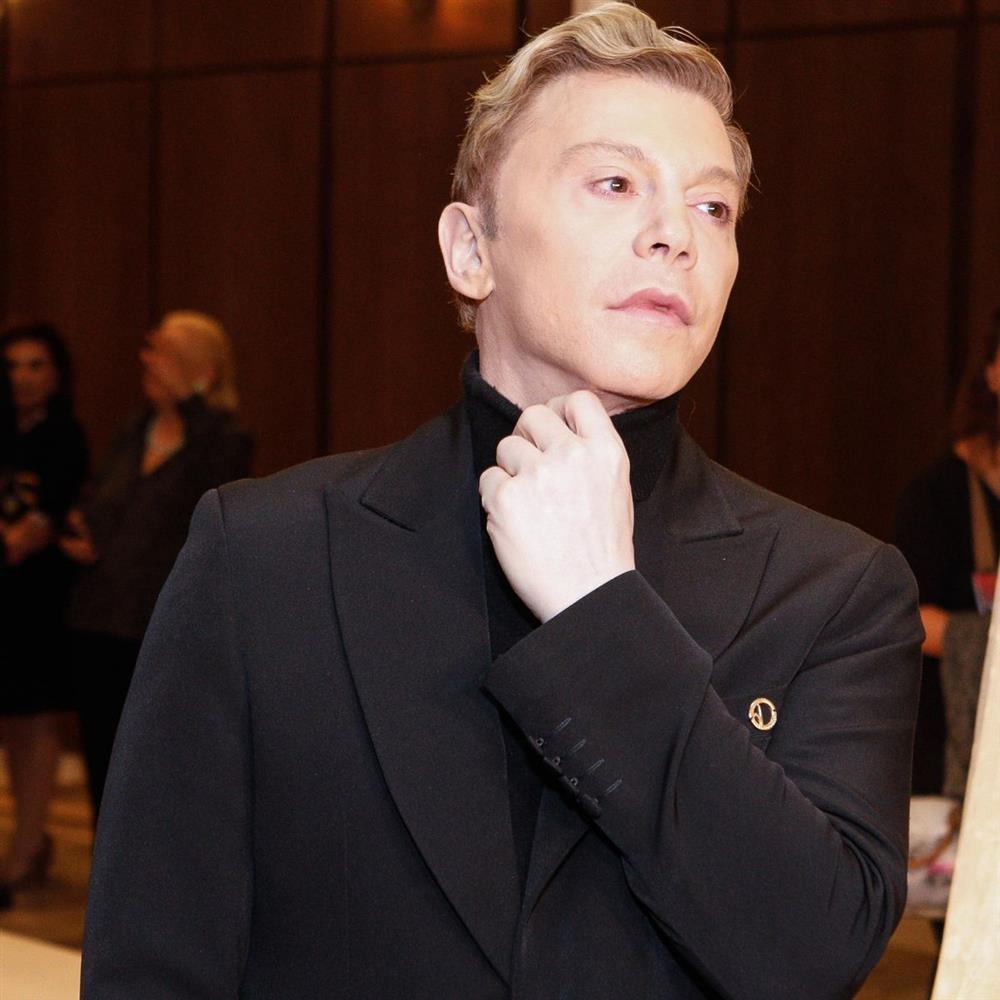 Τάκης Ζαχαράτος