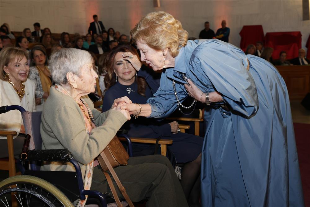 Άννα Μαρία Αρβελέρ Άννα Μαρία Αρβελέρ