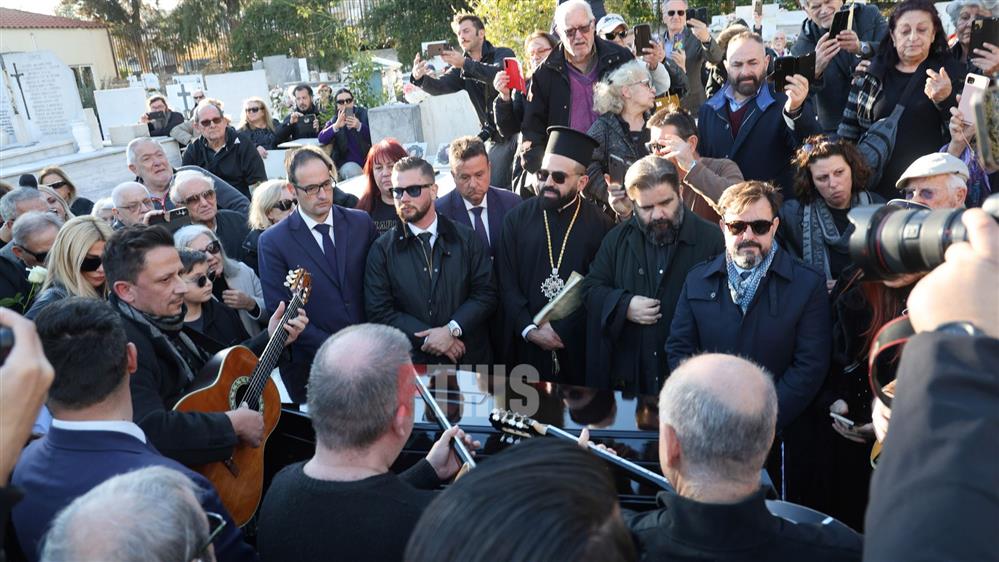 Καίτη Γκρέυ Καίτη Γκρέυ