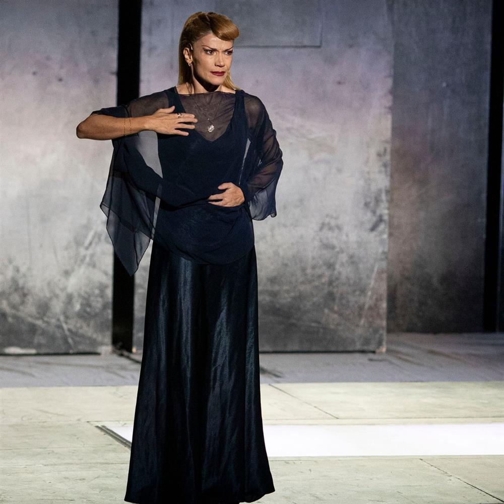 Ιωάννα Παππά: Ο σύντροφός της, Κώστας Πάντος, την απόλαυσε στο Ηρώδειο - Η σπάνια εμφάνιση του ζευγαριού (Φωτό)