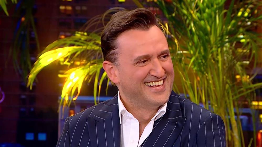 Αργύρης Αγγέλου: "Αφού έκανα το "ΣΤΟ ΠΑΡΑ 5" ο μπαμπάς μου με φώναζε τα Χριστούγεννα και το Πάσχα για να δουλέψω στο μανάβικο. Εννοείται πως πήγαινα πάντα."