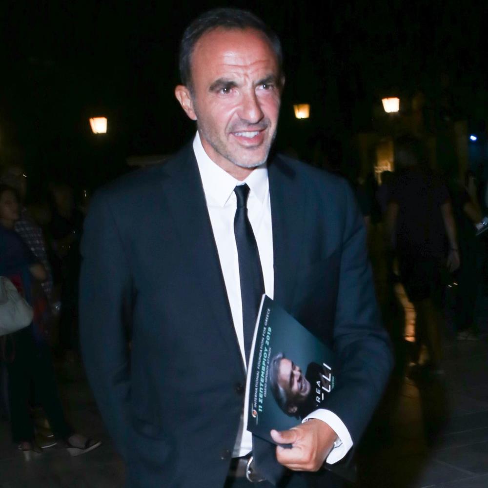 Νίκος Αλιάγας: Χόρεψε ζεϊμπέκικο στο "Dancing with the Stars" της Γαλλίας και καταχειροκροτήθηκε