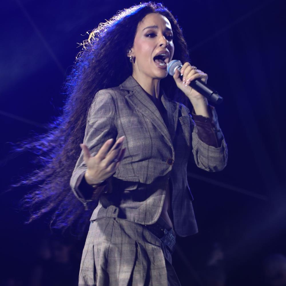 Ελένη Φουρέιρα: Η χιουμοριστική ατάκα για την καταγωγή της στη συναυλία της - "Τα κάνω όλα εγώ, είμαι Αλβανός"