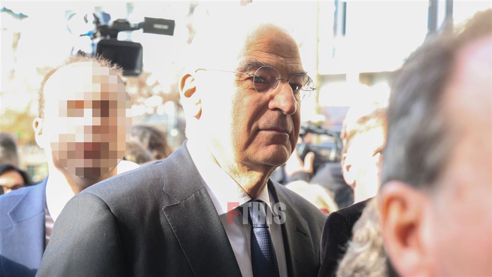 Δομάζος Δομάζος