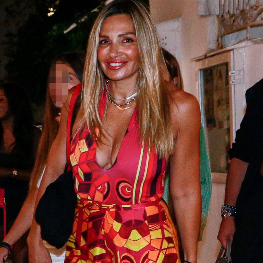 Ελένη Πετρουλάκη: "Με τον Ίλια Ίβιτς είμαστε 30 χρόνια μαζί, όλα τα ζευγάρια έχουν τα πάνω και τα κάτω τους"