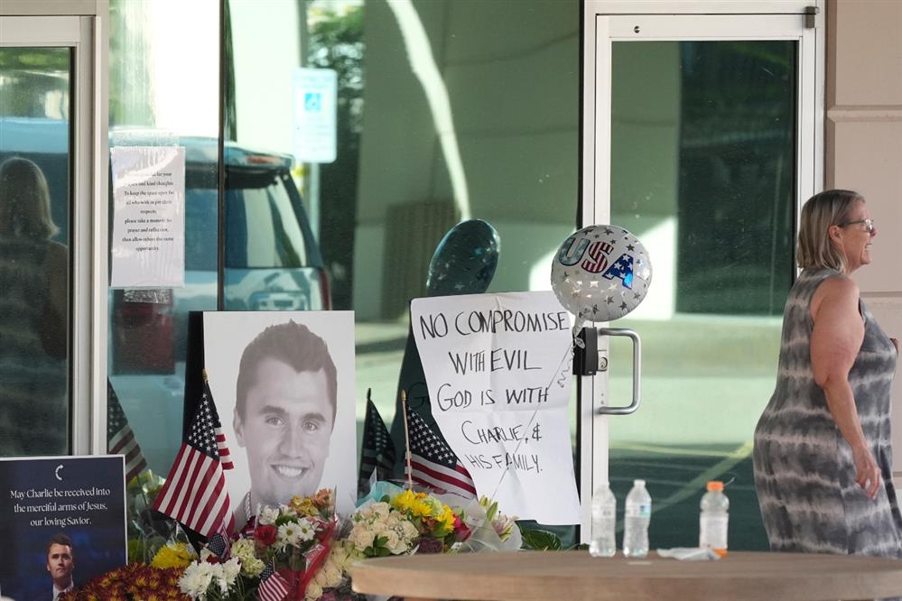 Τσάρλι - Κερκ - δολοφονία