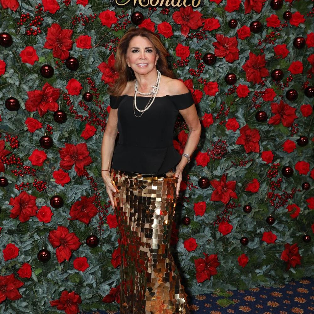 Μιμή Ντενίση: Ποζάρει με μαγιό - Η φωτογραφία από τις διακοπές της