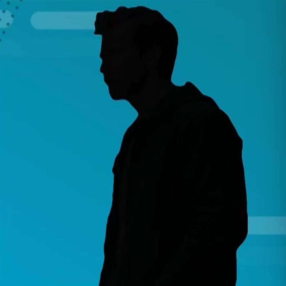 πασίγνωστος τραγουδιστής