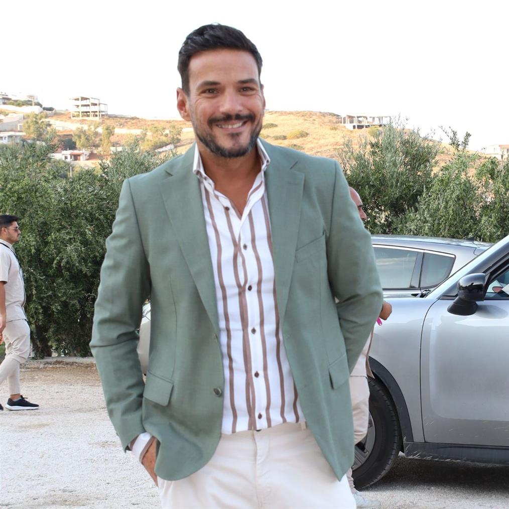 Κώστας Τσουρός