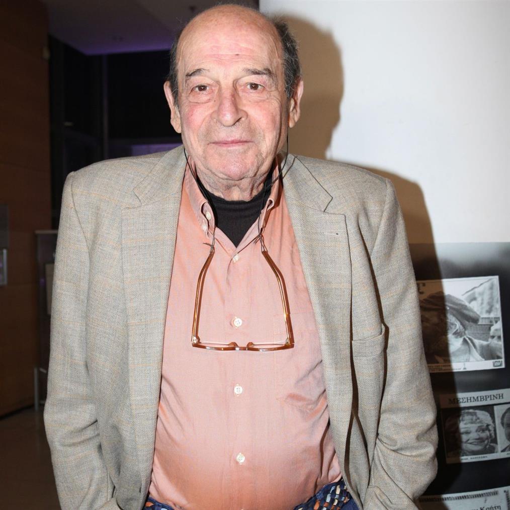 Μανούσος Μανουσάκης