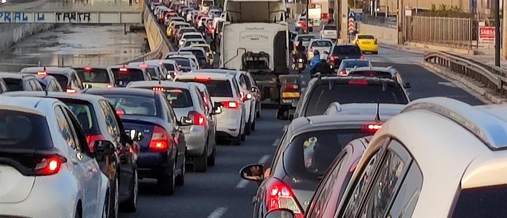 Τροχαίο στον Κηφισό  - Δόθηκαν ξανά στην κυκλοφορία όλες οι λωρίδες