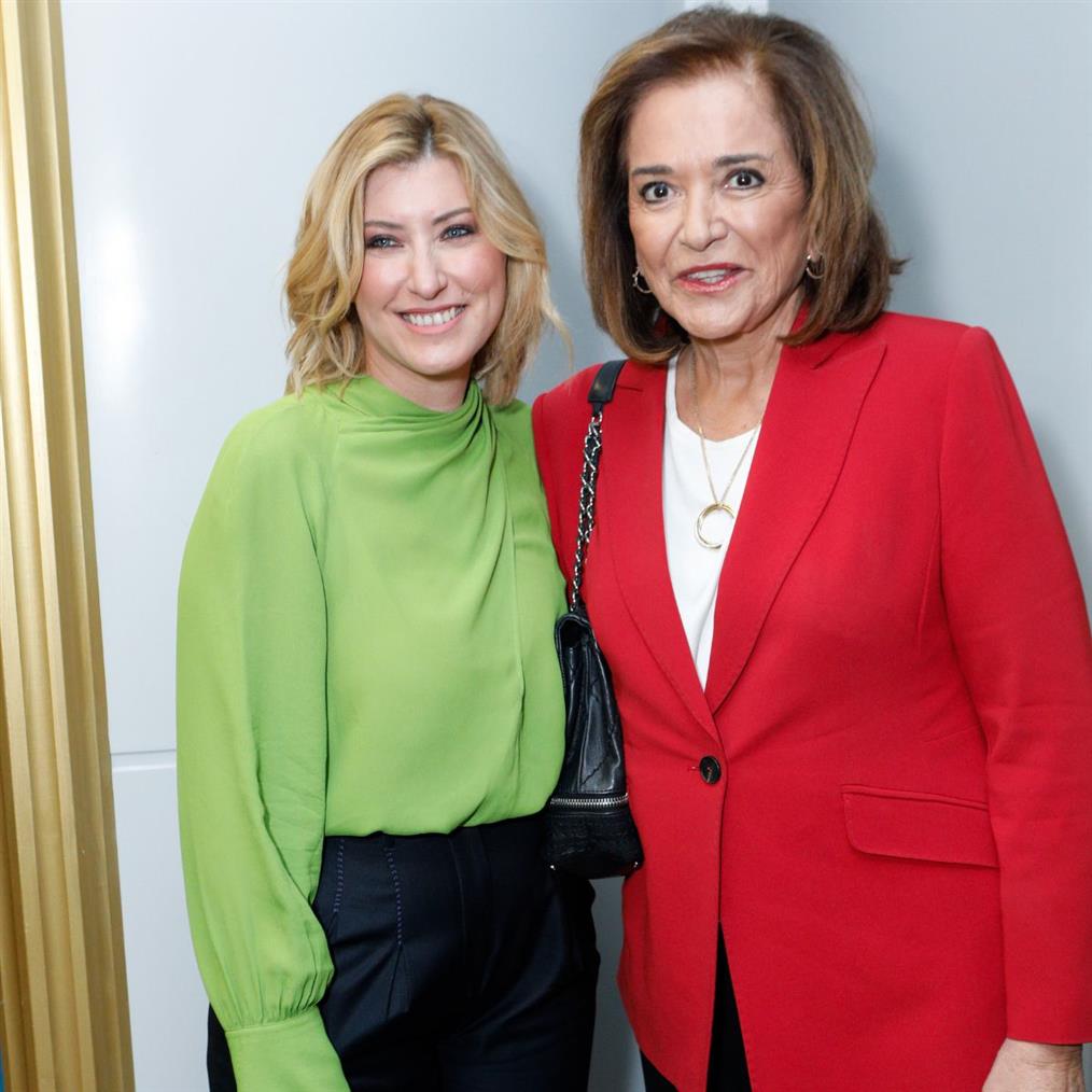 Σία Κοσιώνη - Ντόρα Μπακογιάννη