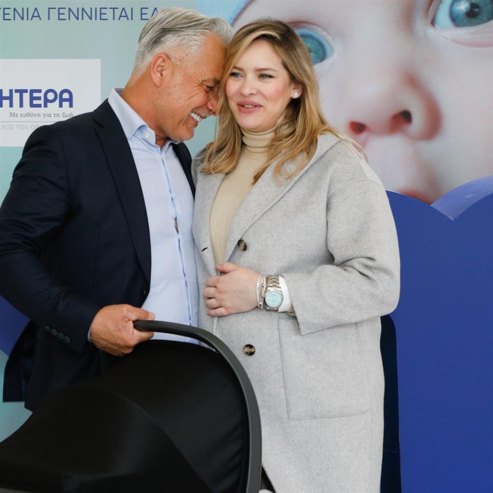 Αννίτα Μπράντ - Χάρης Χριστόπουλος