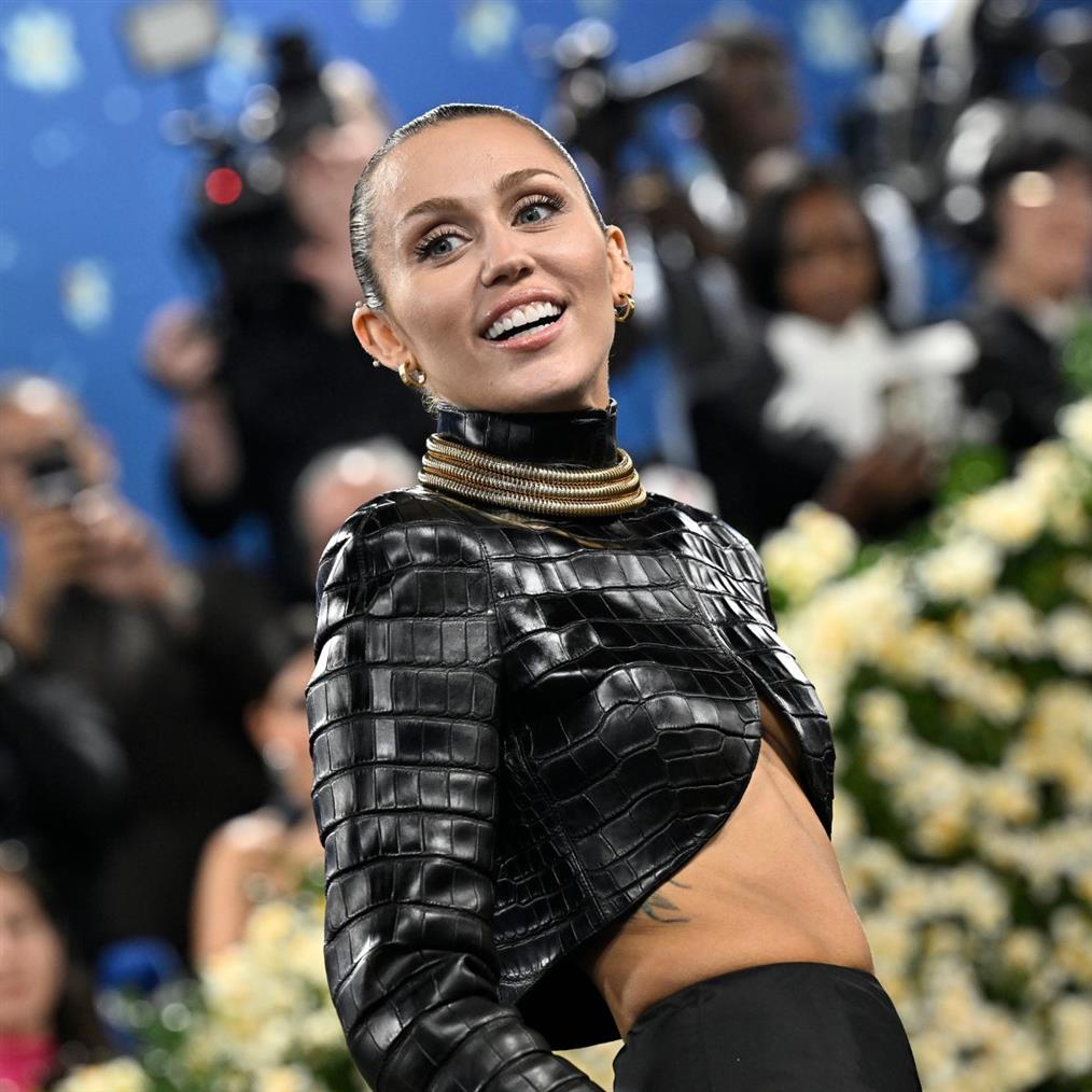 Μάιλι Σάιρους