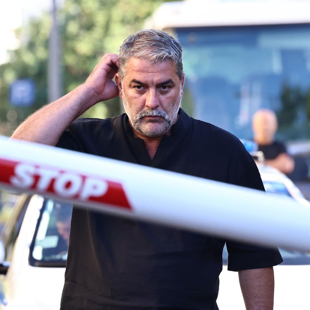 Βασίλης Μπισμπίκης