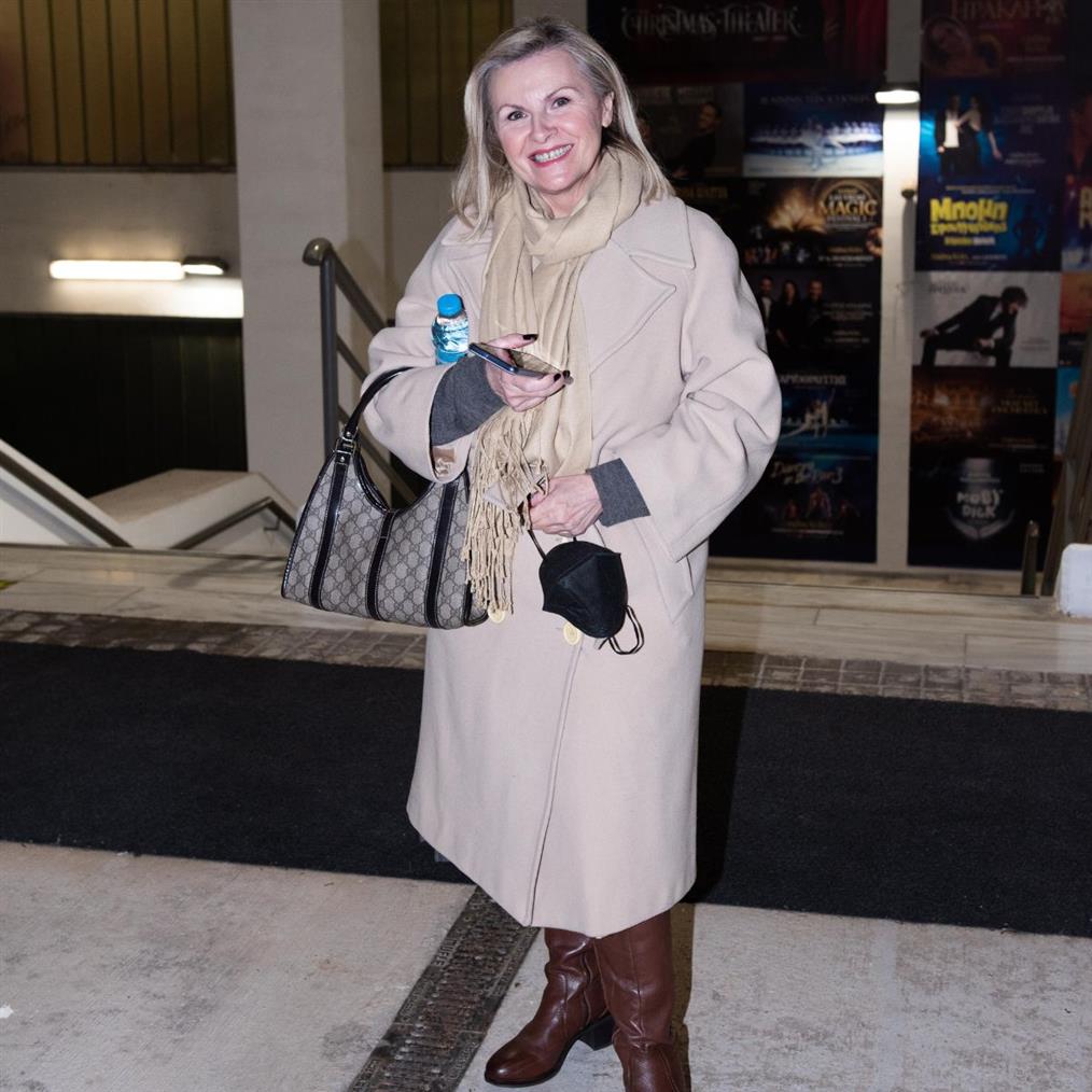 Άννα Χατζησοφιά