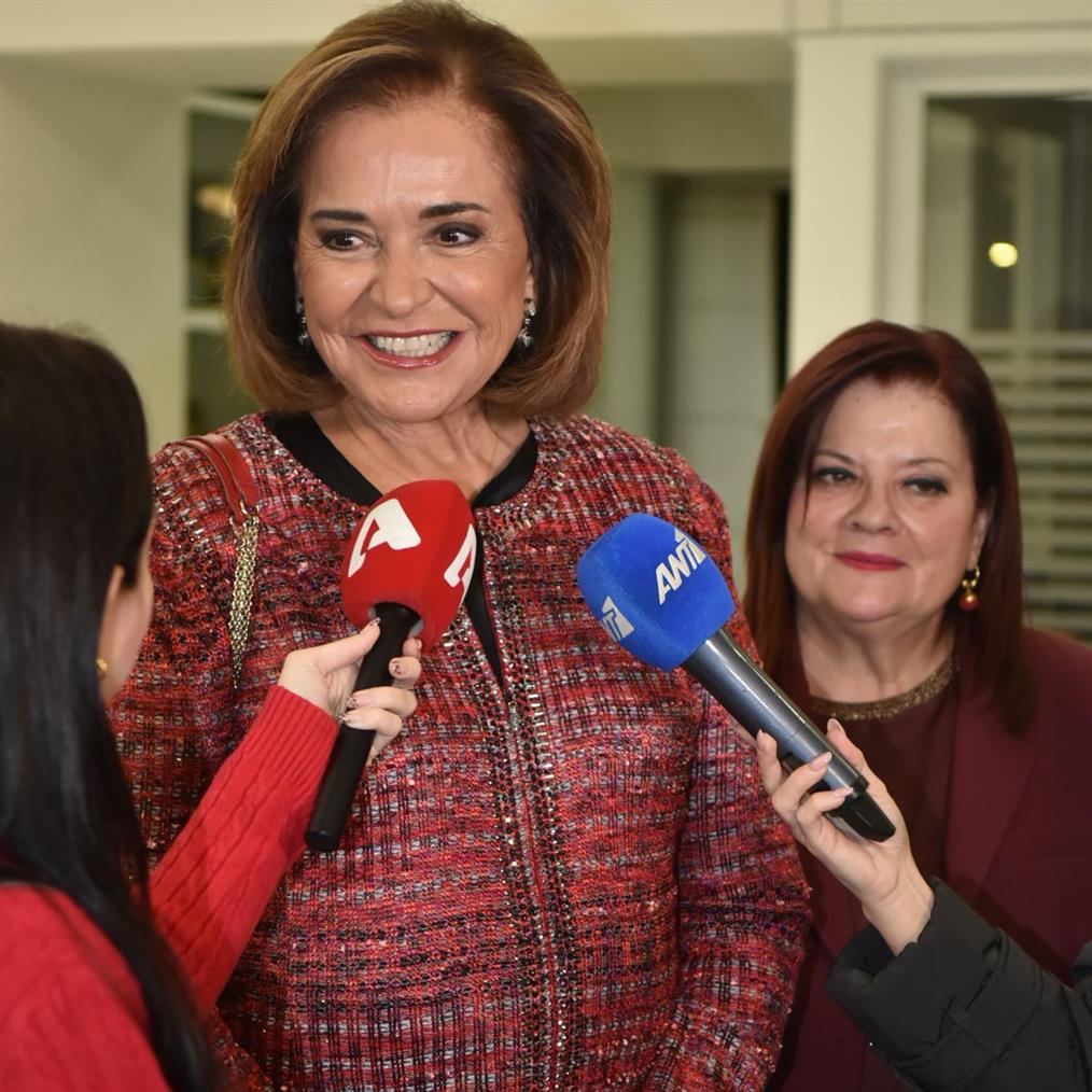 ντορα μπακογιαννη