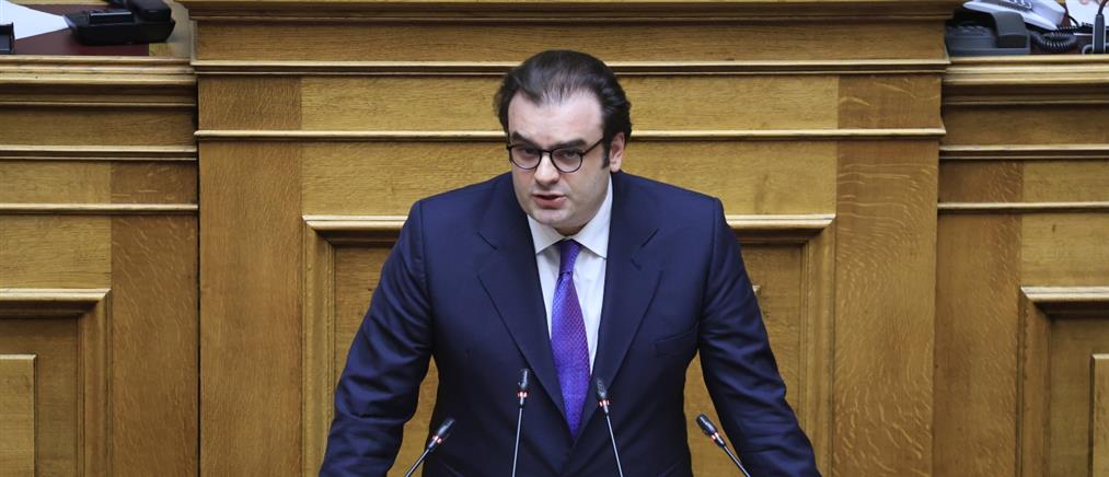 Πιερρακάκης: Το 2025 πετύχαμε πολλά - Όλοι μαζί θα ανταποκριθούμε στις προκλήσεις του 2026