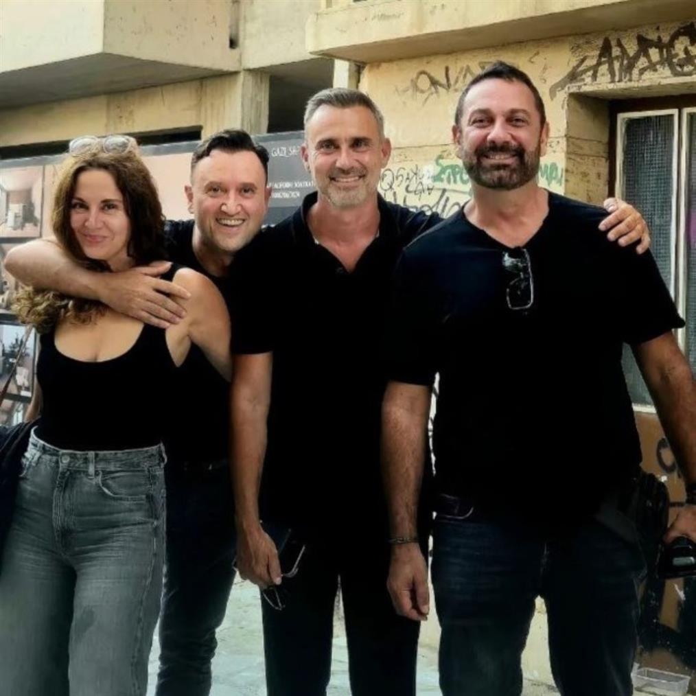 Αργύρης Αγγέλου φωτογραφία από την κηδεία του Γεράσιμου Μιχελή