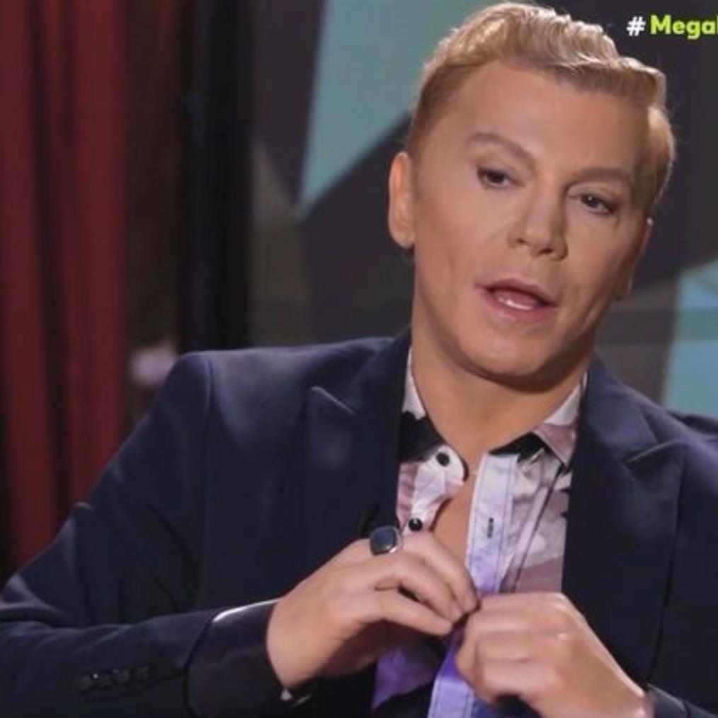 Τάκης Ζαχαράτος