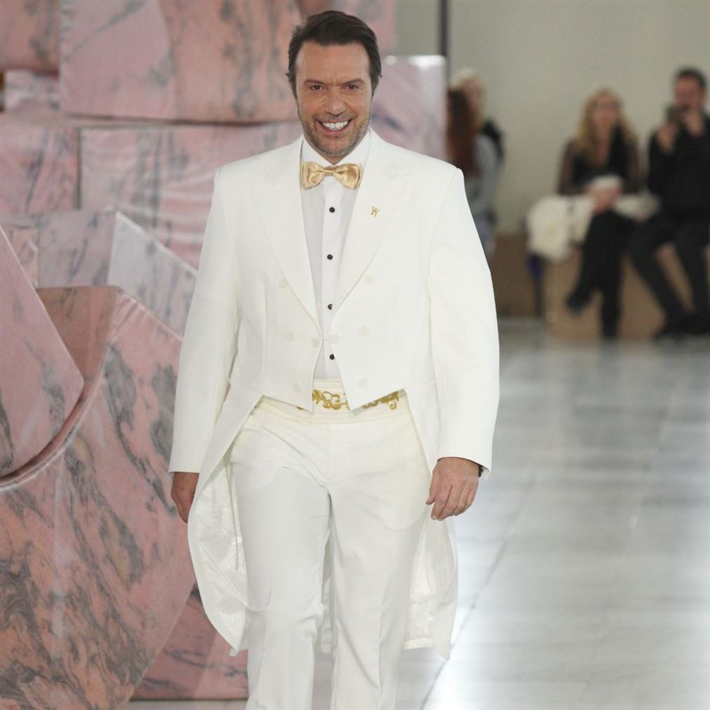 Στράτος Τζώρτζογλου