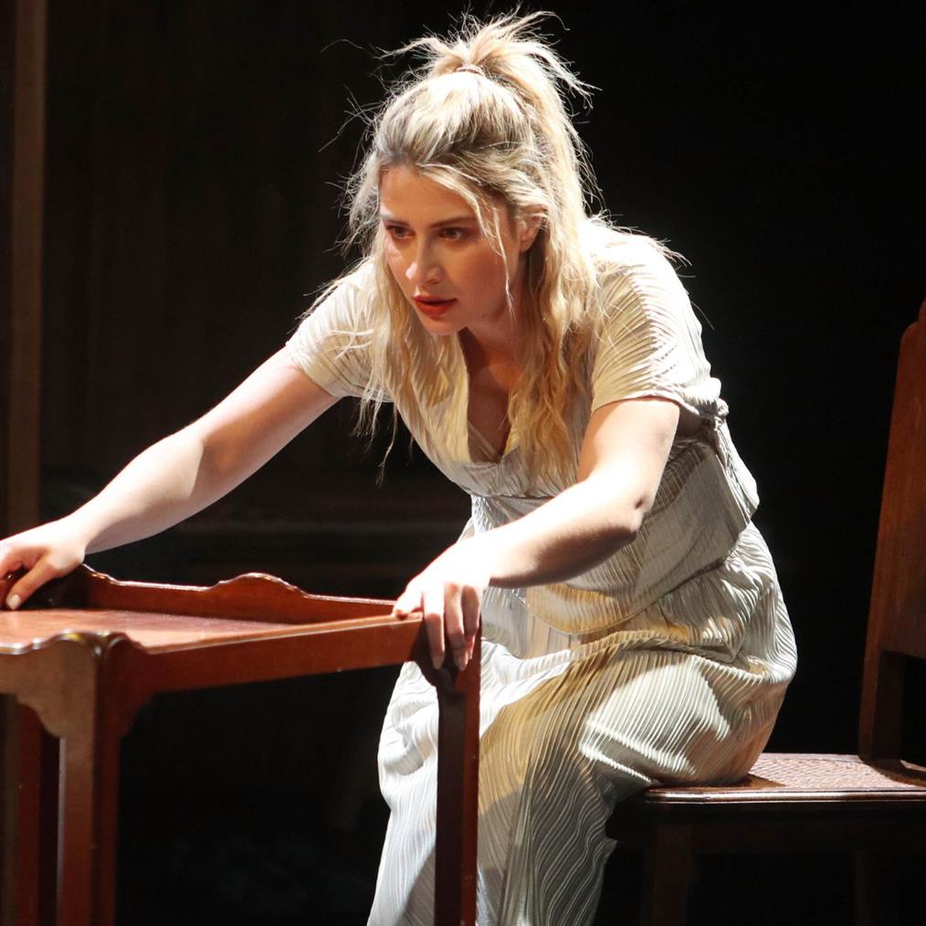 Εριέττα Μανούρη