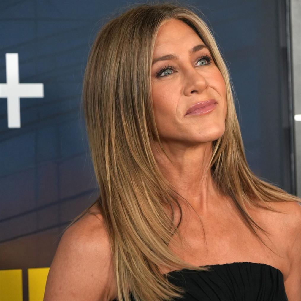 Τζένιφερ Άνιστον