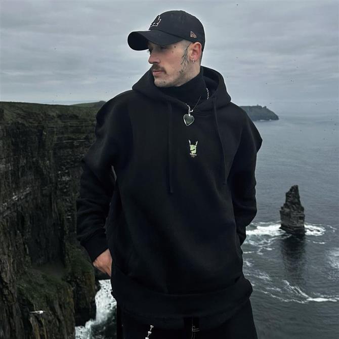 Τάσος Ξιαρχό: "Η μητέρα μου έμαθε από την τηλεόραση ότι είμαι θετικός στον HIV - Δεν ήθελα να λιποθυμήσει στα χέρια μου"
