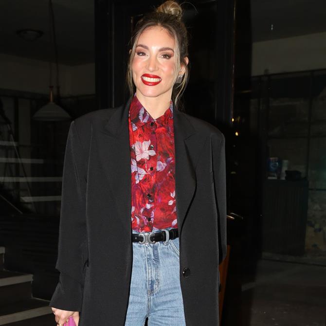 Αθηνά Οικονομάκου: Απαντά για την ανακοίνωση του Φίλιππου Μιχόπουλου - "Σε εσάς δεν την έστειλε, εγώ γιατί να στενοχωρηθώ;"