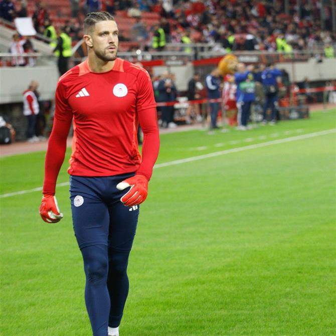 Αλέξανδρος Πασχαλάκης: Η πρώτη δήλωση μετά το περιστατικό στη Μύκονο - "Δεν έχω πέσει θύμα ξυλοδαρμού"