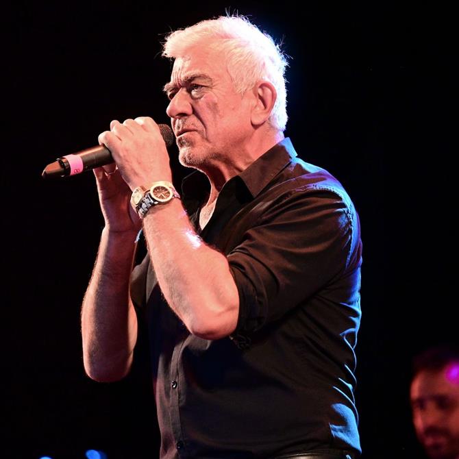 Ο Γιώργος Γιαννόπουλος για "Το Σόι σου: "Εγώ ξέρω ότι έχουμε κλείσει σχεδόν όλοι οι συντελεστές"
