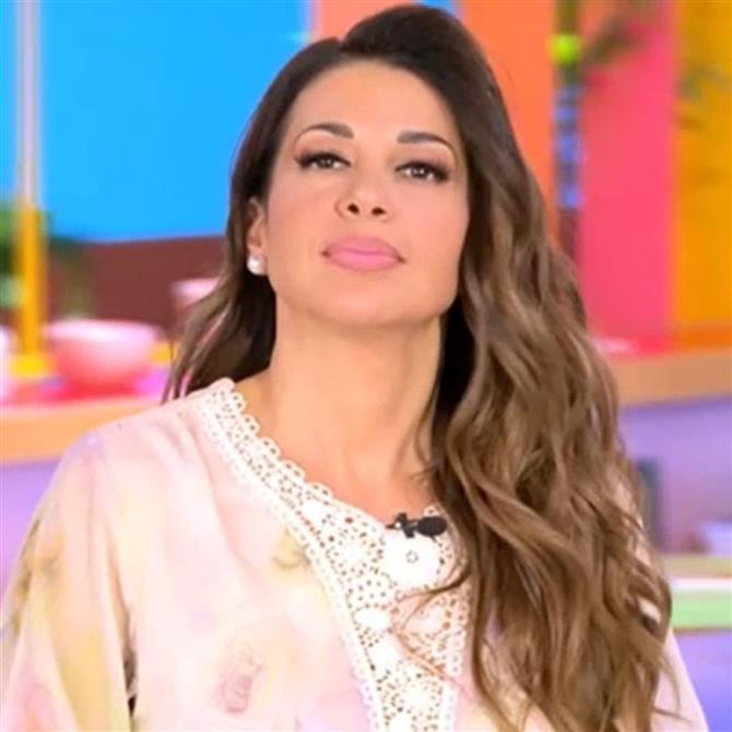 Ελένη Χατζίδου: Αποκάλυψε ότι την έκαναν unfollow ο Γιώργος Λιάγκας, η Φαίη Σκορδά και η Δούκισσα Νομικού - "Όλα θα τα πω"