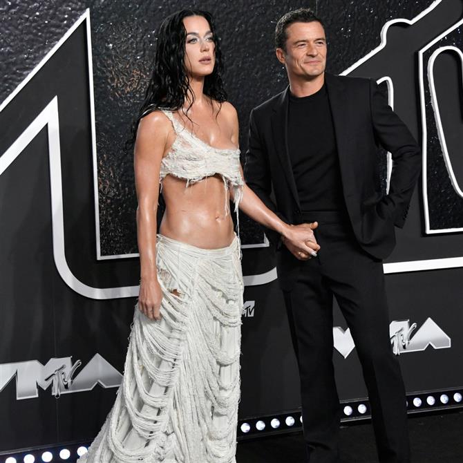 Ορλάντο Μπλουμ: Φλέρταρε απροκάλυπτα με γυναίκες στο Μαϊάμι μήνες πριν την ανακοίνωση του χωρισμού του με την Κέιτι Πέρι