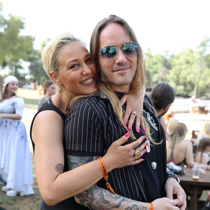 Πηνελόπη Αναστασοπούλου: Η δημόσια ερωτική εξομολόγηση στον σύζυγό της - "Να ψάχνετε για κάποιον σαν τον Φώτη"