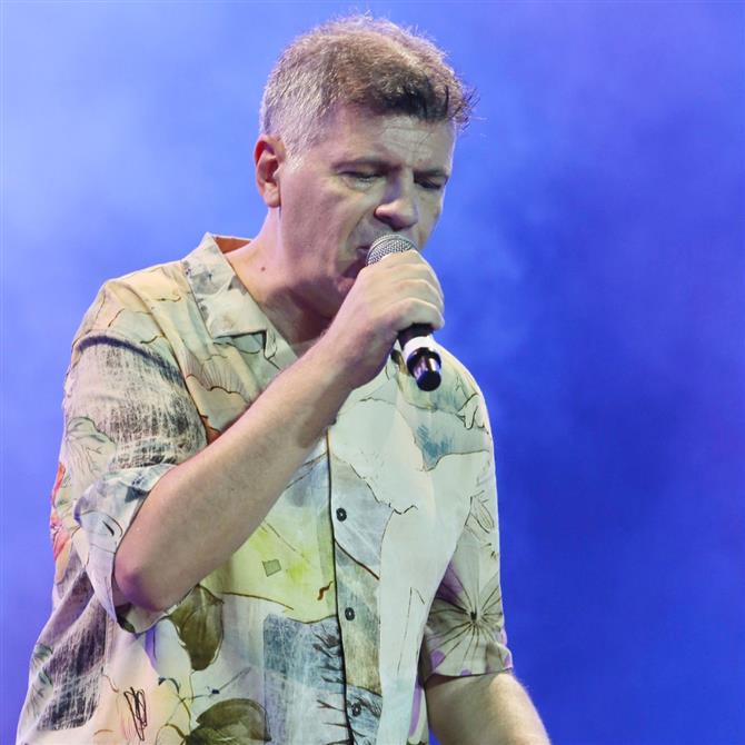 Φοίβος Δεληβοριάς: "Η ψυχολόγος μου είπε να μην αλλάξω τους ψυχαναγκασμούς μου γιατί με σώζουν από την κατάθλιψη"
