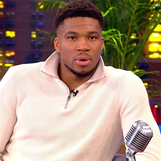 Γιάννης Αντετοκούνμπο για τον ρατσισμό: "Υπήρχαν στιγμές στη ζωή μου που ήμουν λίγο εκνευρισμένος - Έλεγα γιατί το κάνουν αυτό"