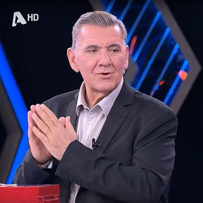 Deal: Αδελφός πασίγνωστου ηθοποιού ο νέος παίκτης – Η αποκάλυψη του Γιώργου Θαναηλάκη