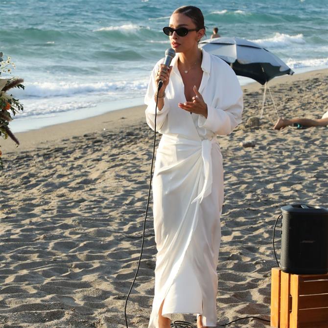 Ελένη Φουρέιρα: Απαθανατίζει τον γιο της να λέει τις πρώτες του λέξεις (Βίντεο)