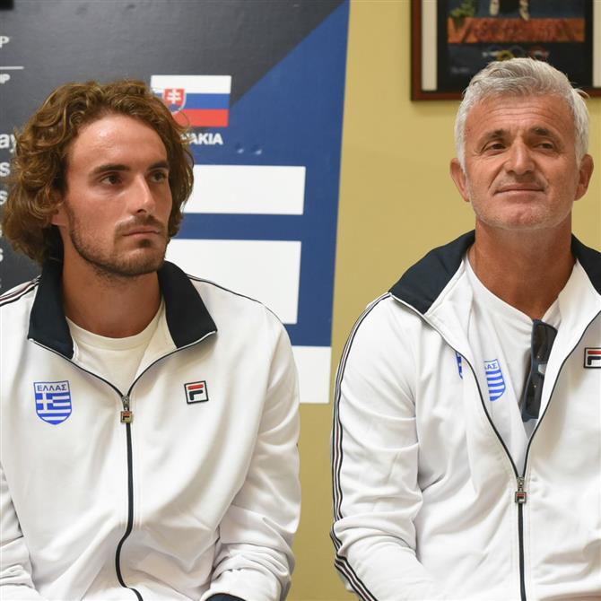 Απόστολος Τσιτσιπάς: Υποστήριξε στην Τροχαία ότι εκείνος οδηγούσε το πολυτελές αυτοκίνητο του Στέφανου Τσιτσιπά