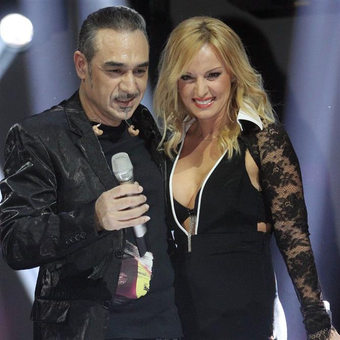 Πέγκυ Ζήνα: Η αποκάλυψη για τον Νότη Σφακιανάκη - "Είναι καλά στην υγεία του αλλά…"