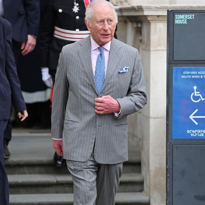 Βασιλιάς Κάρολος: Η απουσία του από την κηδεία του πάπα Φραγκίσκου & η ανακοίνωση του παλατιού - Τι συνέβη;