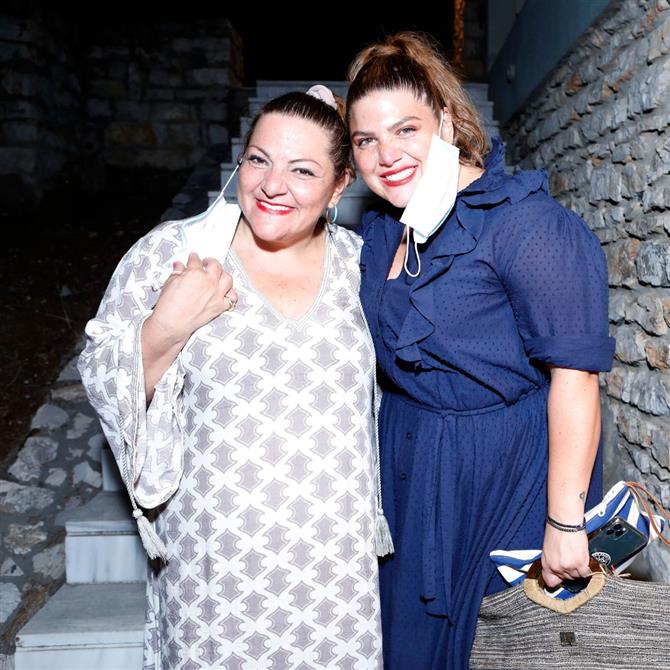 Γενέθλια για τη Δανάη Μπάρκα: Οι ευχές της Βίκυς Σταυροπούλου