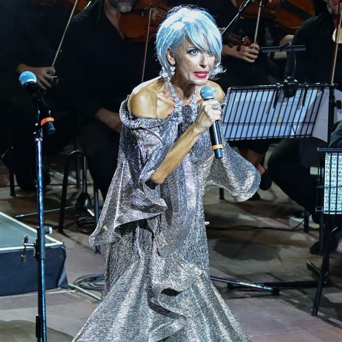 Ματθίλδη Μαγγίρα για την κόρη της: "Έκανα πάρα πολλά λάθη μαζί της…"

