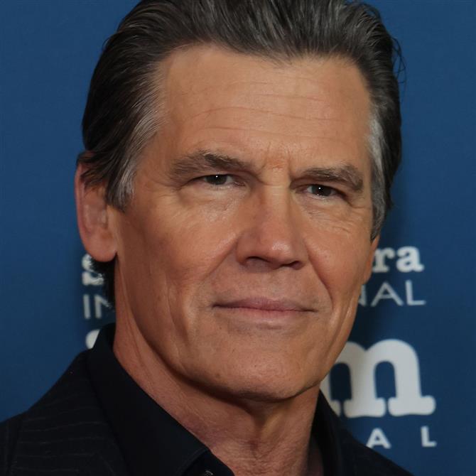 Τζος Μπρόλιν: Συγκινεί με ανάρτησή του για τον Βαλ Κίλμερ - "Δεν έχουν μείνει πολλοί σαν εσένα, θα μου λείψεις πολύ"