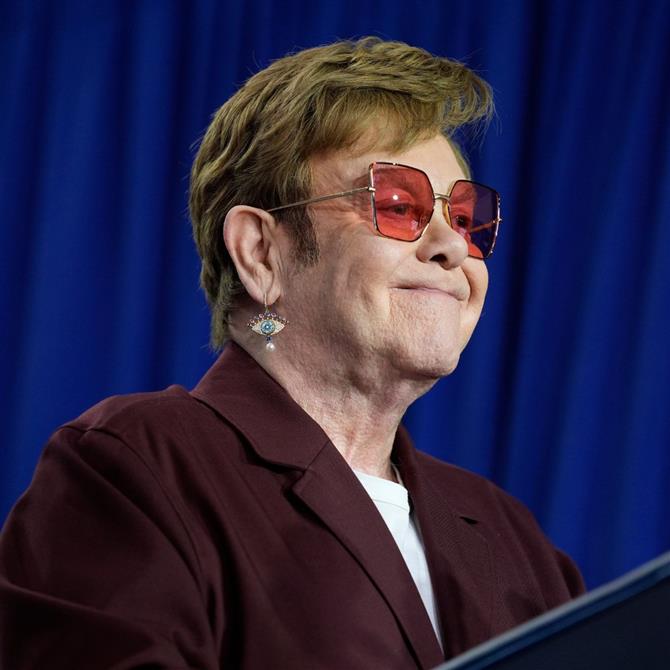 Ελτον Τζον: Αποκαλύπτει για την απώλεια όρασής του και συγκινεί! "Έχουν περάσει τέσσερις μήνες και από τότε δεν μπορώ να δω"
