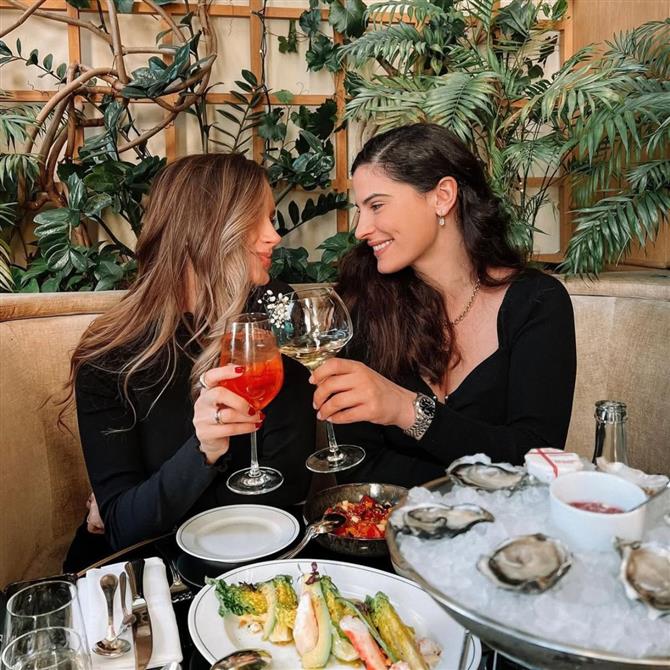 Γιολάντα Καλογεροπούλου: Η φιλία και η σχέση της με την Χριστίνα Μπόμπα