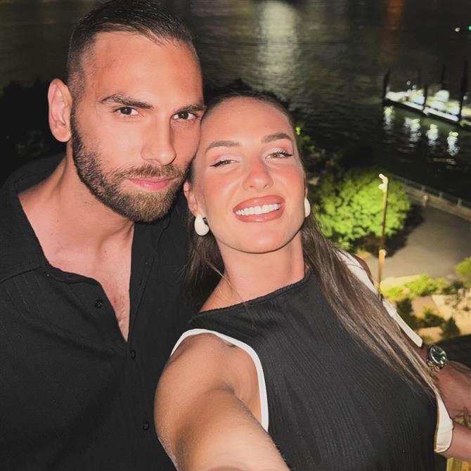 Ερωτευμένη η Κατερίνα Δαλάκα: Οι φωτογραφίες που δημοσίευσε αγκαλιά με τον σύντροφό της, Θέμη Αμβροσιάδη
